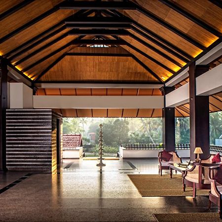 Niraamaya Wellness Retreats Backwaters And Beyond Кумараком Экстерьер фото